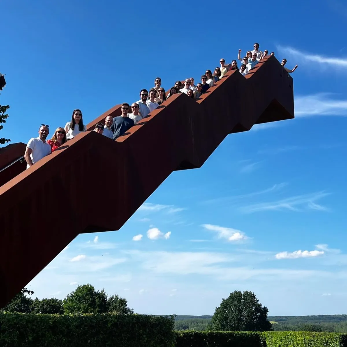 Nog even een throwback naar onze teambuilding wijnsafari in juni met team BC Deze leuke foto’s verdienen nog een post