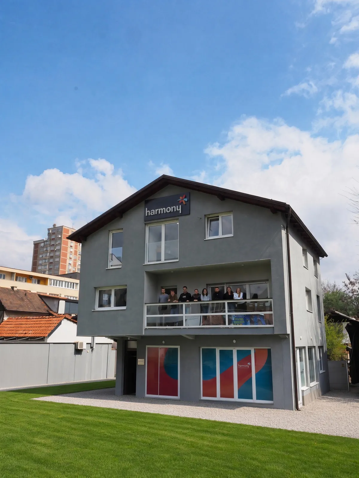 Het gebouw van het Harmony-kantoor in Zenica.